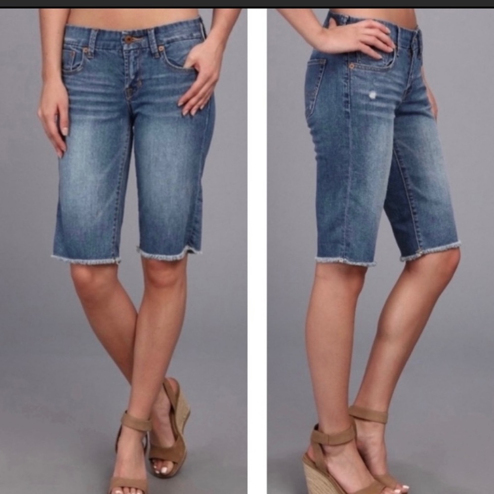 Lucky Brand Boardwalk Bermuda Shorts 8/29